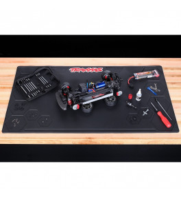 TRAXXAS Tapis de stand en caoutchouc 910x510mm 3426