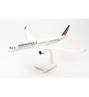 Air France Airbus A350-900 - livré 2021 – F-HTYM “Fort-de-France” 