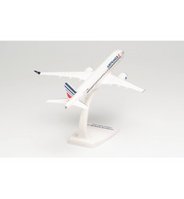 Air France Airbus A220-300 – F-HZUA - HERPA-613507