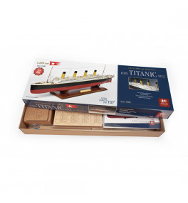 AMATI BATEAU R.M.S. TITANIC...