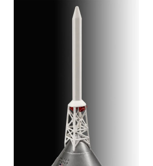 REVELL APOLLO 11 SATURN ROCKET ECH: 1/96 03704