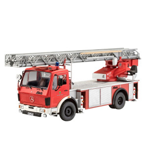 REVELL DLK 23-12 Mercedes Benz 1419/1422 RV-07504
