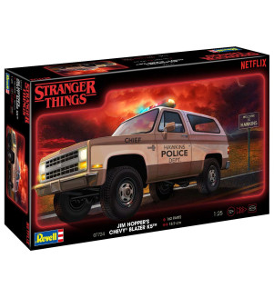 REVELL STRANGER THINGS 1985 CHEVROLET K5 BLAZER ECH : 1/25 RV-07724