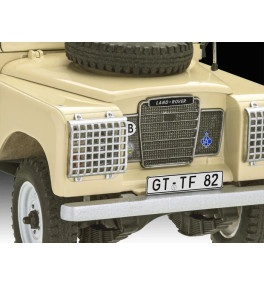 REVELL LAND ROVER SERIES III LWB COMMERCIAL ECH : 1/24 07056