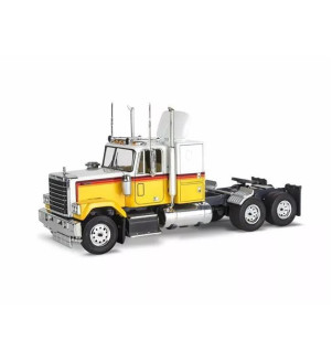 REVELL CAMION SEMI CHEVY BISON ECH : 1/32 17471