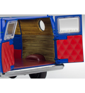 REVELL STRANGER THINGS GMC WSQK SQUAWK VAN ECH : 1/25 07732