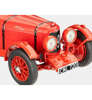 REVELL MAQUETTE ASTON MARTIN ULSTER AVEC STARTER KIT ECH : 1/32 77751